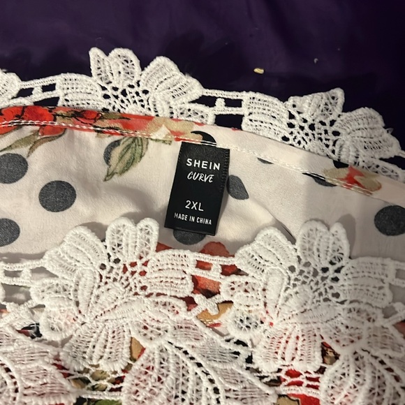 NWOT Cold Shoulder Sheer Sleeved Polka Dot Floral Top - Picture 11 of 11